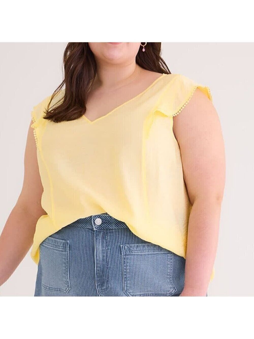 NWT PENN V-Neck Blouse with Short Flutter Sleeve 2X